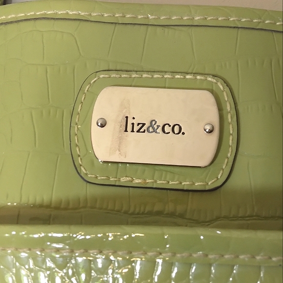 NWOT Liz & Co. Pistachio Croc Embossed Patent leather w/ Silvertoned hardware - Picture 14 of 15